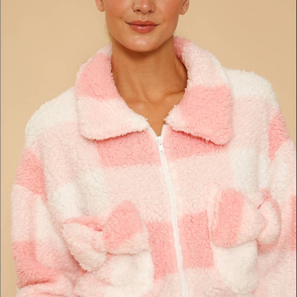 Cozy Pink and White Sherpa Bow Cropped Jacket